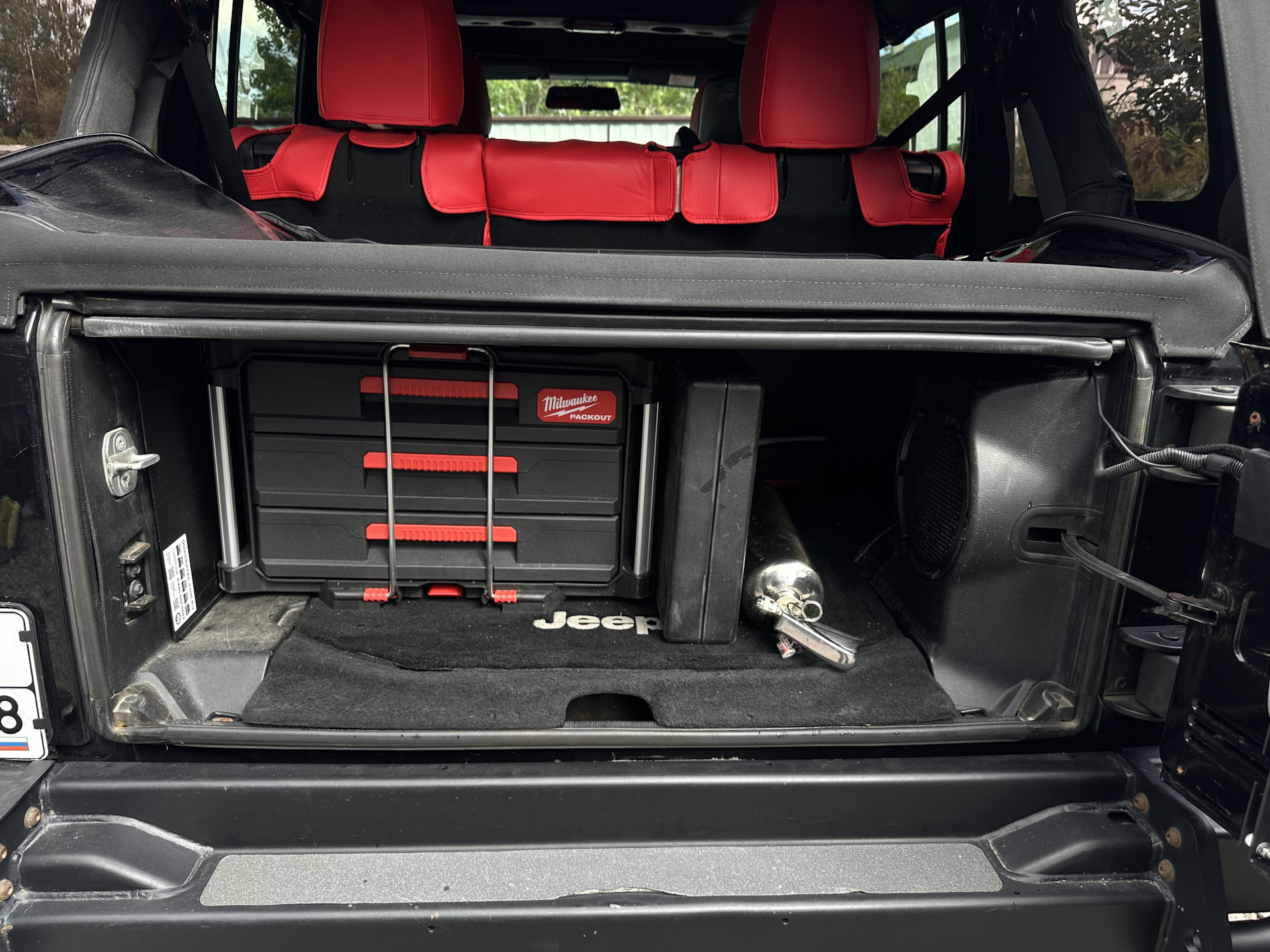 Гора всяких штук мягкая крыша, приборка Carobotor, электронное зеркало