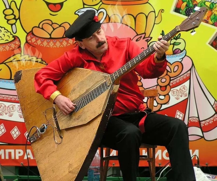 Научите играть на «балалайке»! (Мулимедийная система 316300-7901040-70 ...