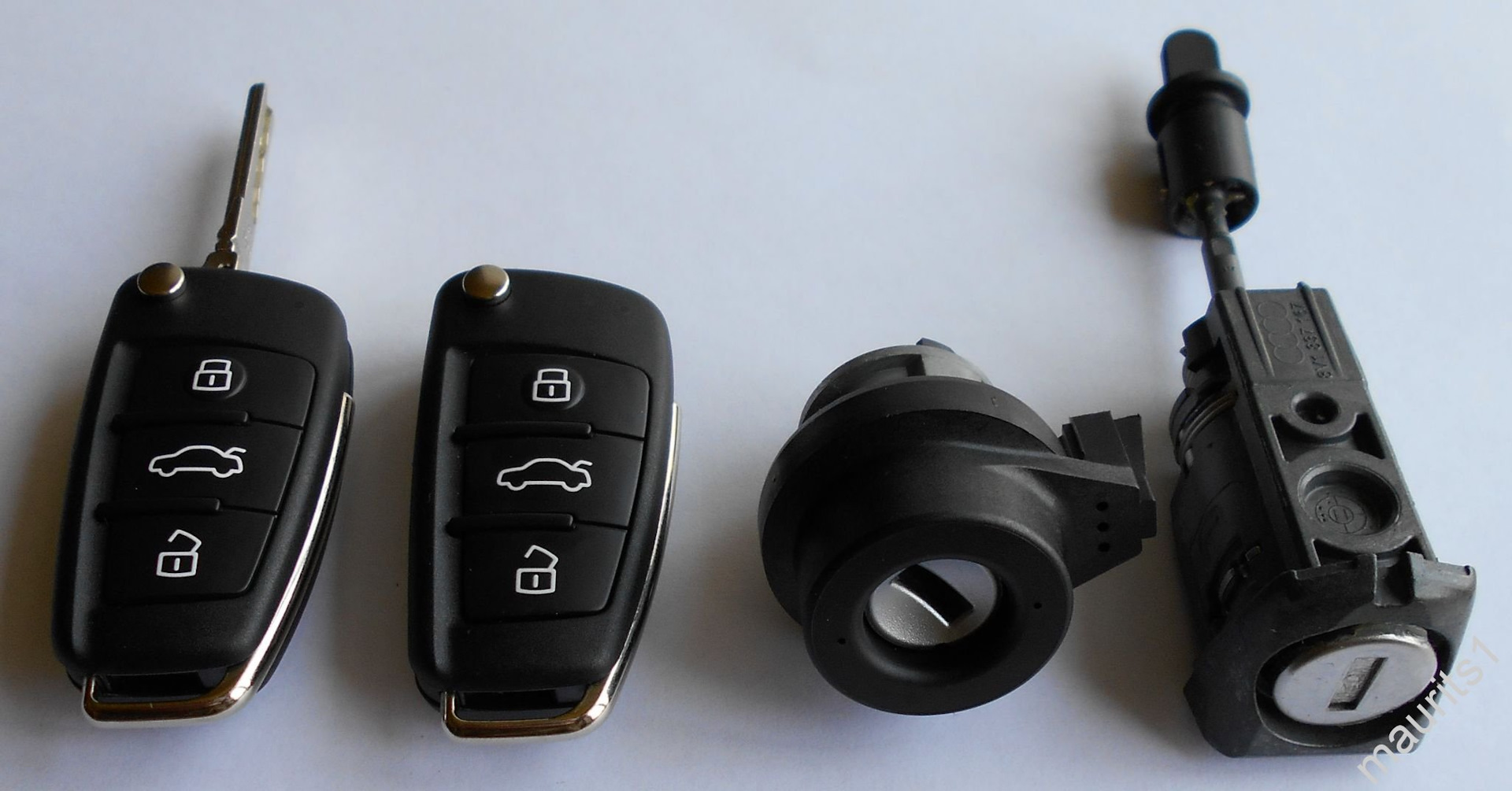 Ts keys. Ауди а6 с6 2006 ключ. 2 Комплекта ключей Audi. 6rg998139. 2041a6.