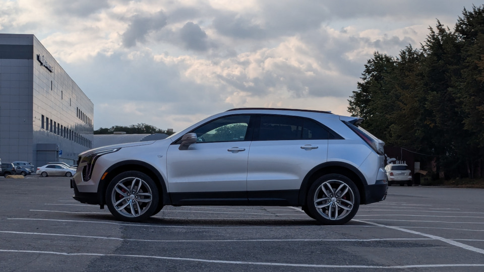 Cadillac XT4