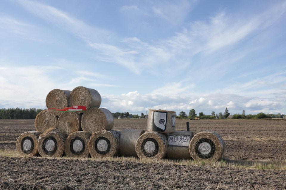 Фото в бортжурнале Toyota Sequoia (1G)