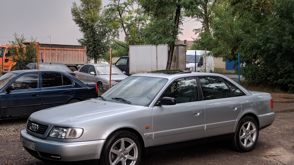 Падают обороты когда поднимаешь сцепление — Audi A6 (C4), 2,6 л, 1997 ...