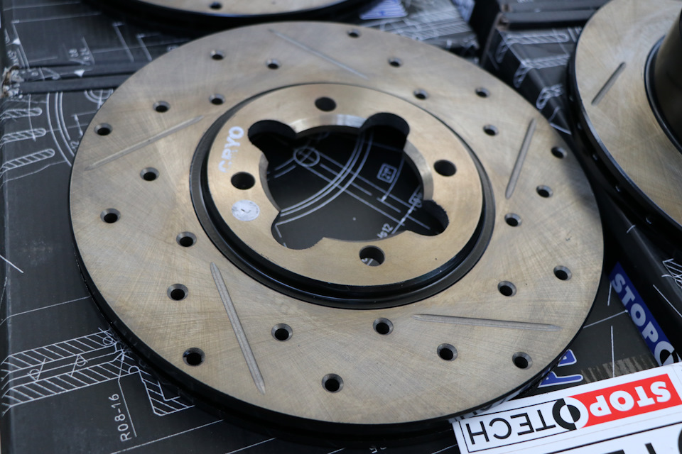 Тормозные диски StopTech/ StopTech brake rotors for celica RA65
