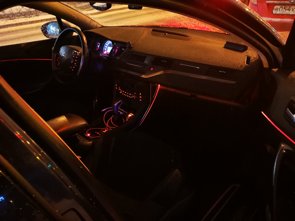 Подсветка ambient light в авто. Смотреть фото Подсветка ambient light в авто. Смотреть картинку Подсветка ambient light в авто. Картинка про Подсветка ambient light в авто. Фото Подсветка ambient light в авто