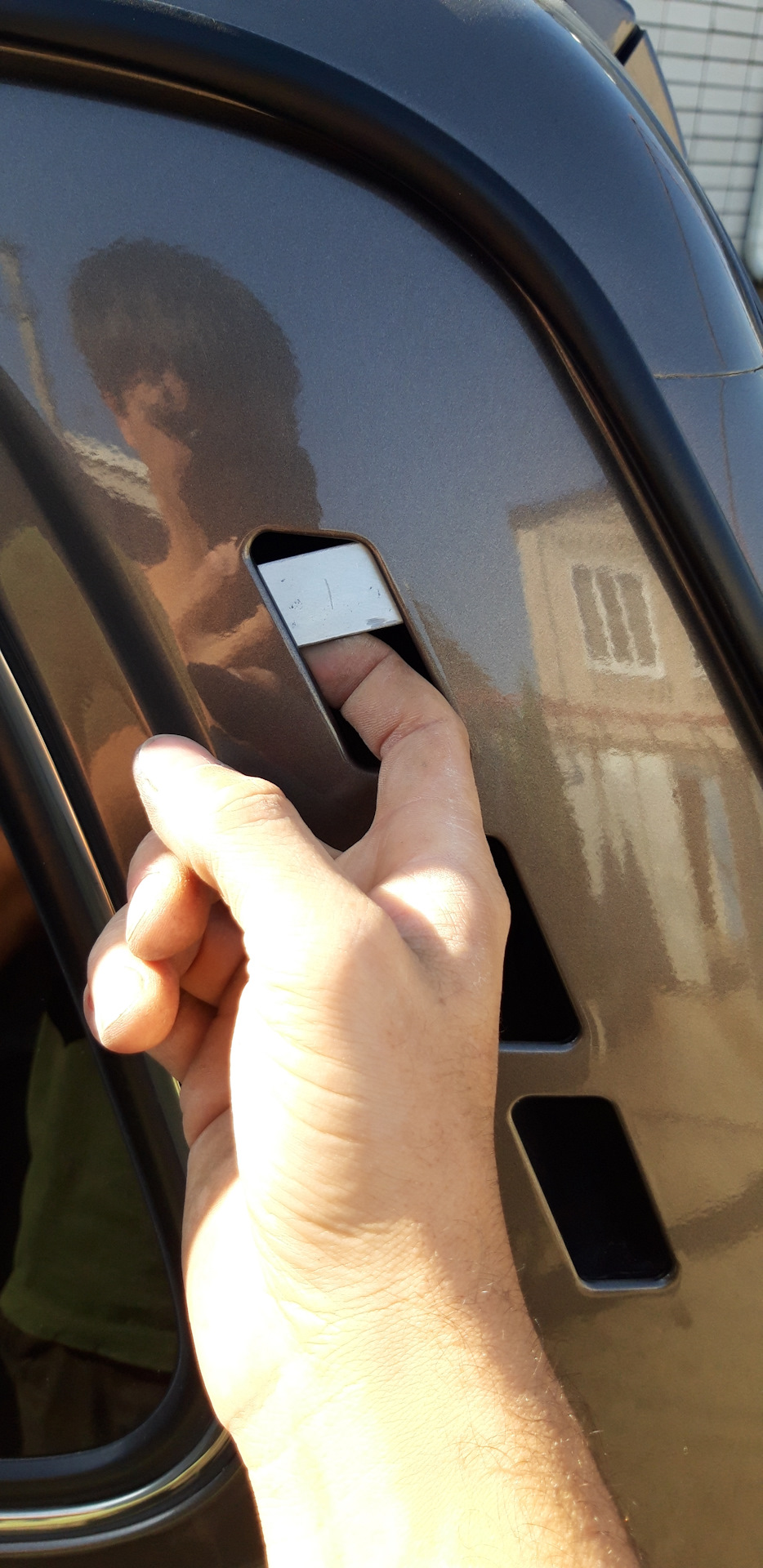 Установка ушей АПС без сверления — Lada 4x4 3D, 1,7 л, 2017 года ...