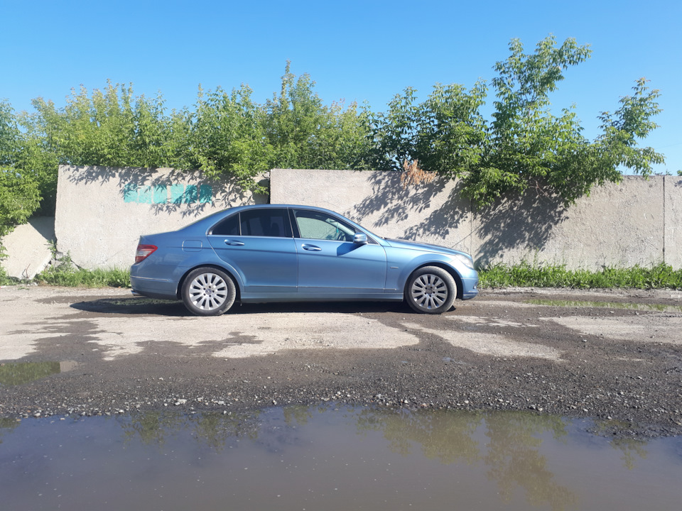 Krok 23: Pomiary PRZED — wysokość do dolnej krawędzi zderzaka przedniego. — Mercedes W204