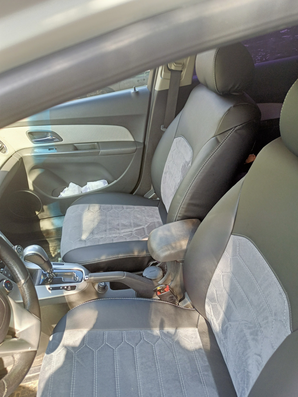 Чехлы Dress4car — Chevrolet Cruze (1G), 1,8 л, 2012 года | аксессуары ...