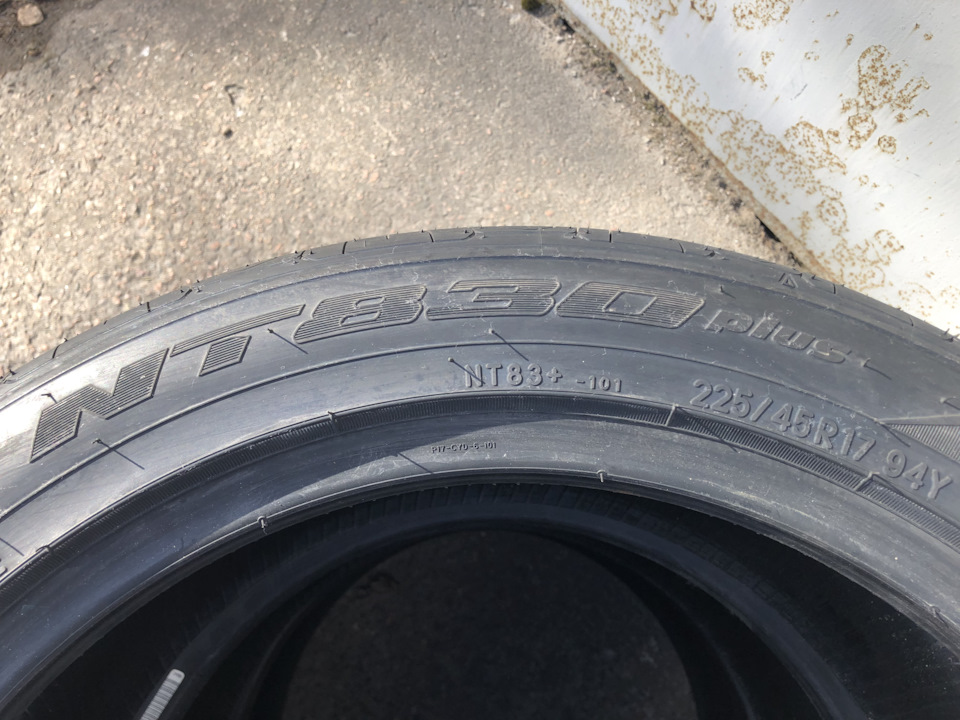 Летняя резина Nitto NT830 plus 225/45 — Volkswagen Scirocco (3G), 1,4 л ...