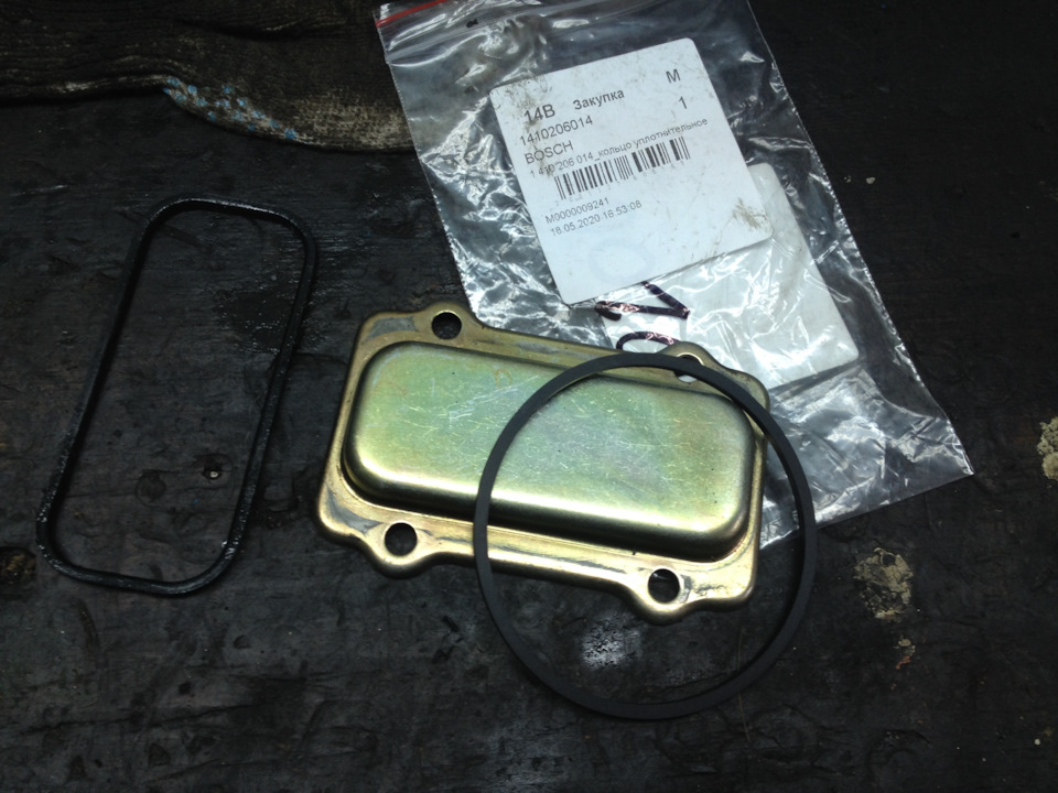 Замена лампы стоп сигнала. Замена моторчика омывателя — Lada Калина ...