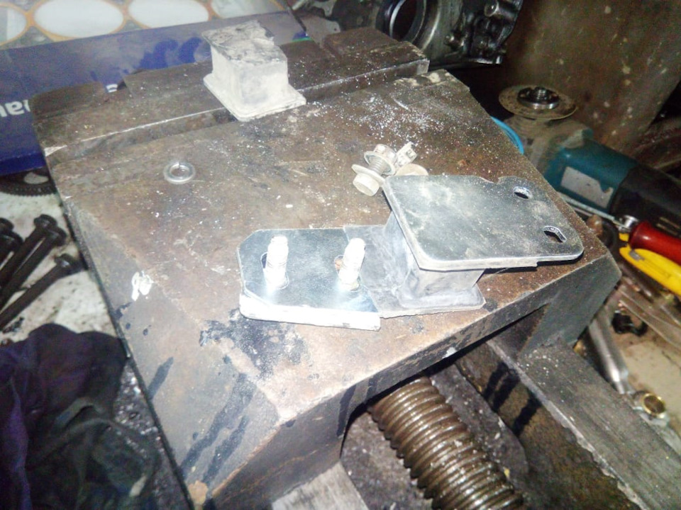 Центральное отверстие диска киа спектра - 92 фото