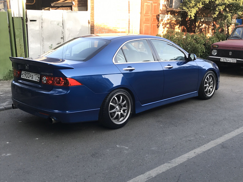 Honda accord 2011 белый. Хонда аккорд 2008 2. Хонда аккорд краснодарский. Хонда аккорд краснодарский. Honda accord 2008 type s белая.