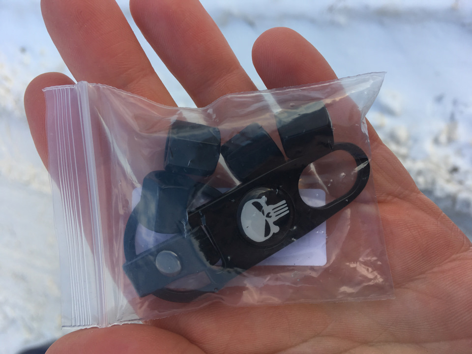 Перезагрузка штатной магнитолы и колпачки на колёса — Volkswagen Polo ...