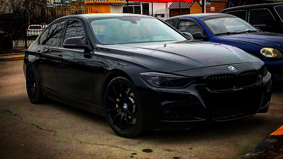 Tesla model 3 черная. Тесла модель s 2021 black. Tesla model 3 performance black. Black performance. Бмв 3 черная.