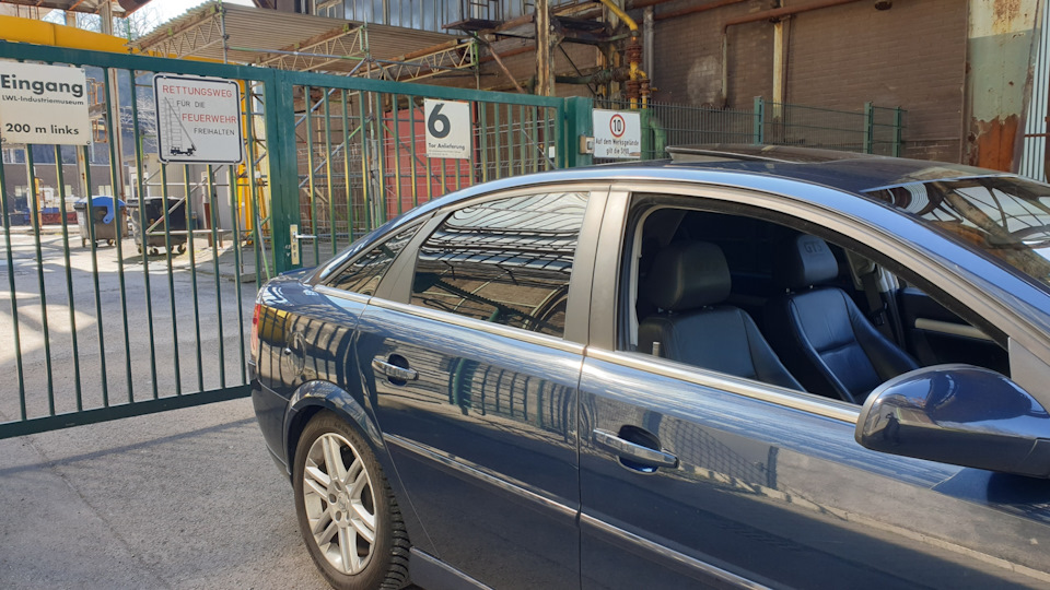 Замена аккумулятора + ESys кодирование — BMW 3 series (F30), 2 л, 2013 ...