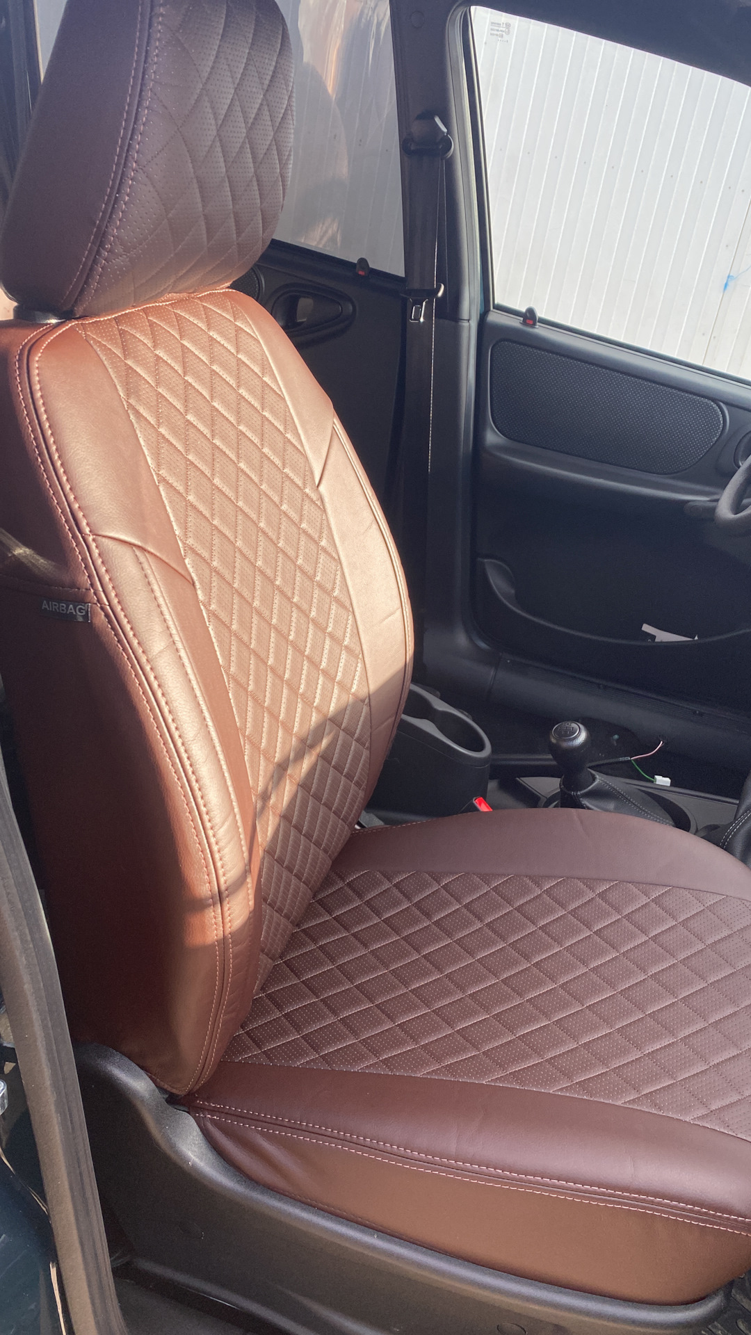 Чехлы в машину кожзам автопилот на сколько хватит ) — Lada Niva Travel ...