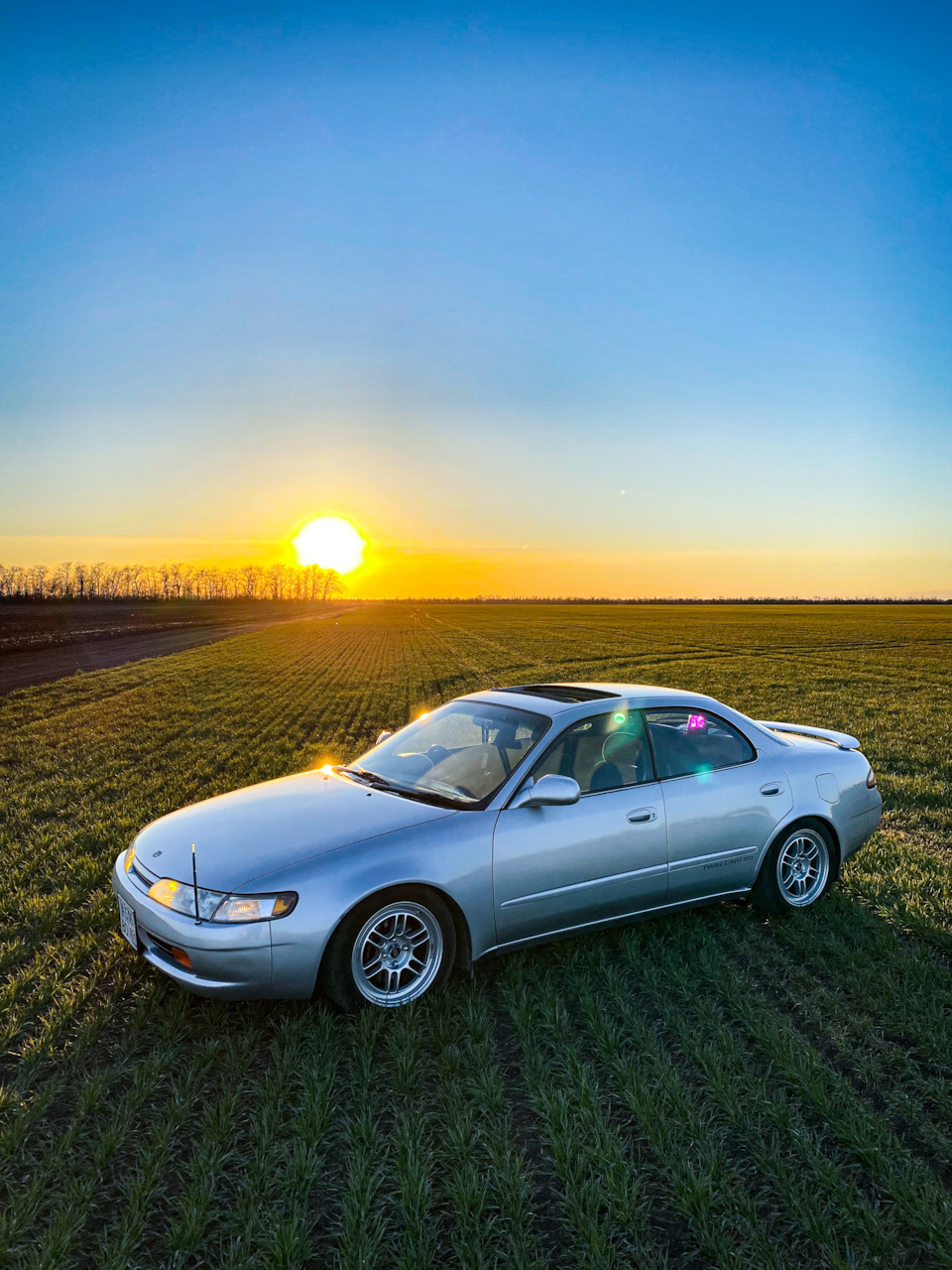 Внезапный фотосет как правило самый красивый — Toyota Corolla Ceres, 1,6 л,  1993 года | фотография | DRIVE2