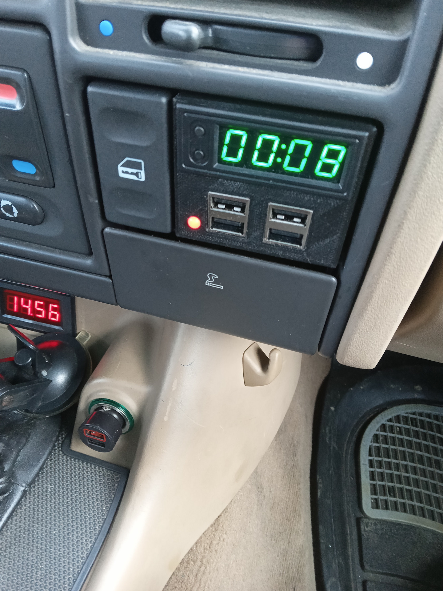 Усб в панель — Land Rover Discovery II, 2,5 л, 2001 года | аксессуары ...