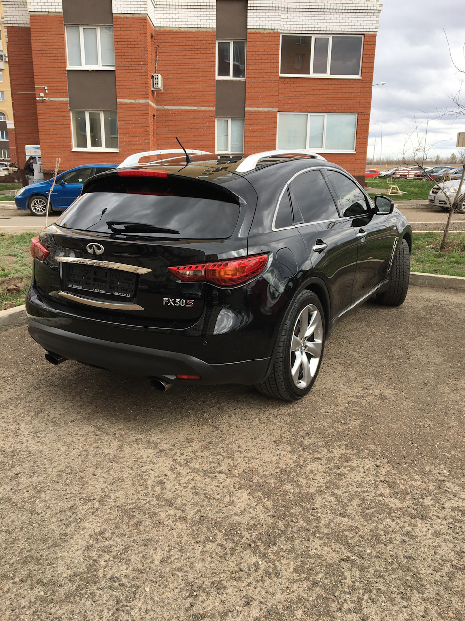 Установка ГБО на Infiniti FX 37 S — 2010