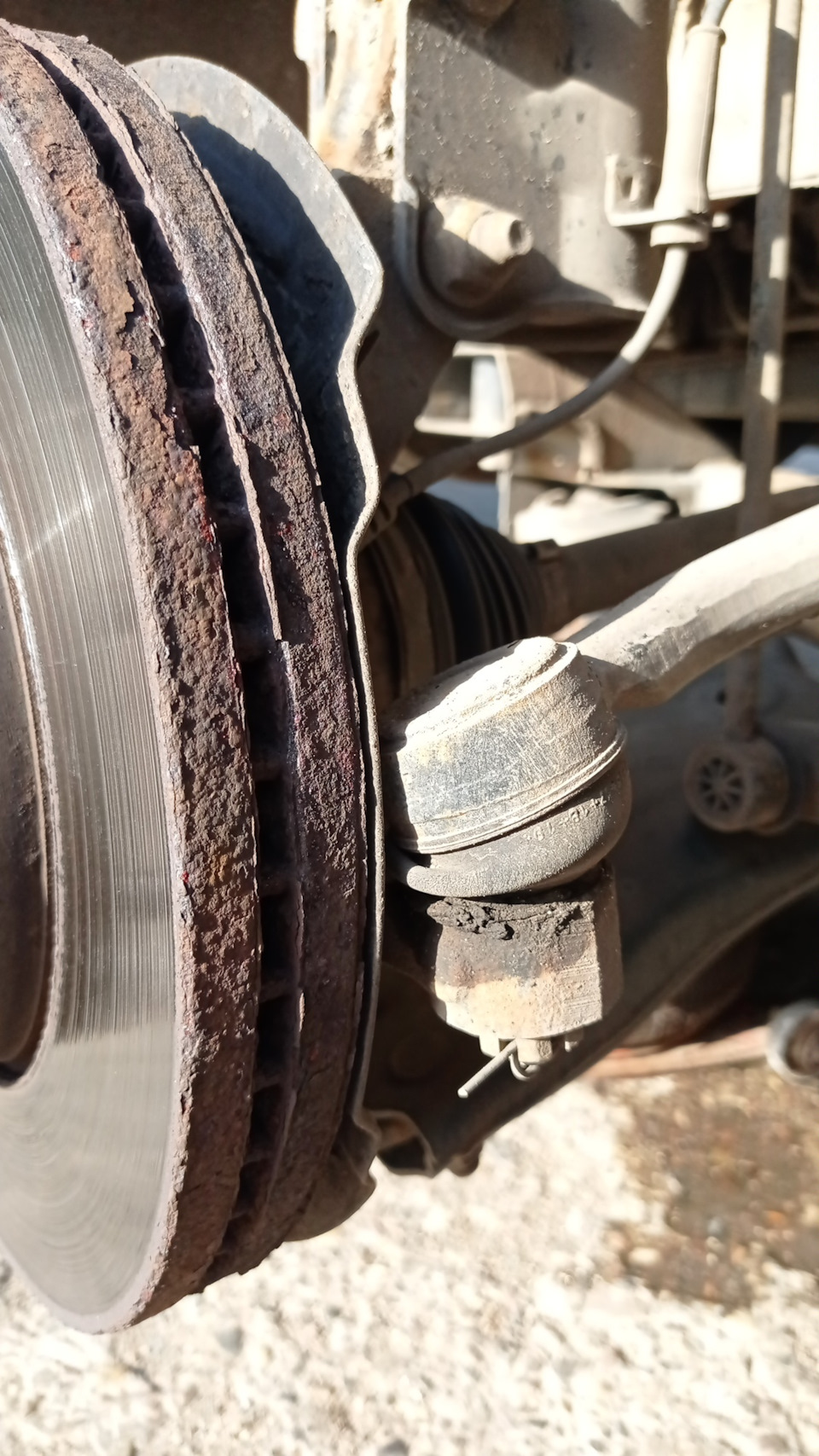 Нужно ли менять рулевые наконечники? — Hyundai Grand Starex, 2,5 л ...