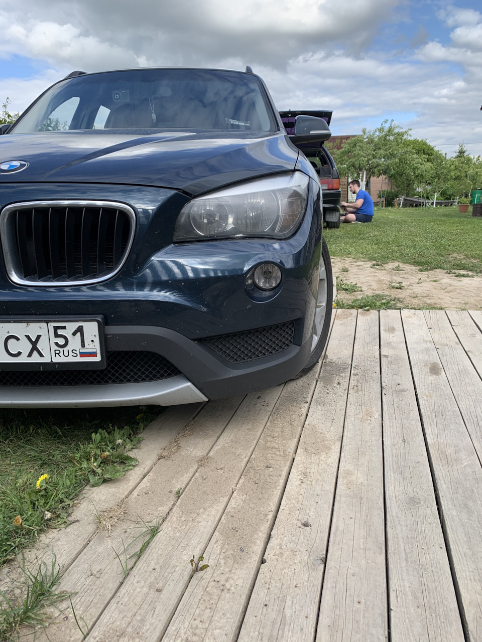 Замена стекла противотуманки — BMW X1 (E84), 2 л, 2013 года | своими ...