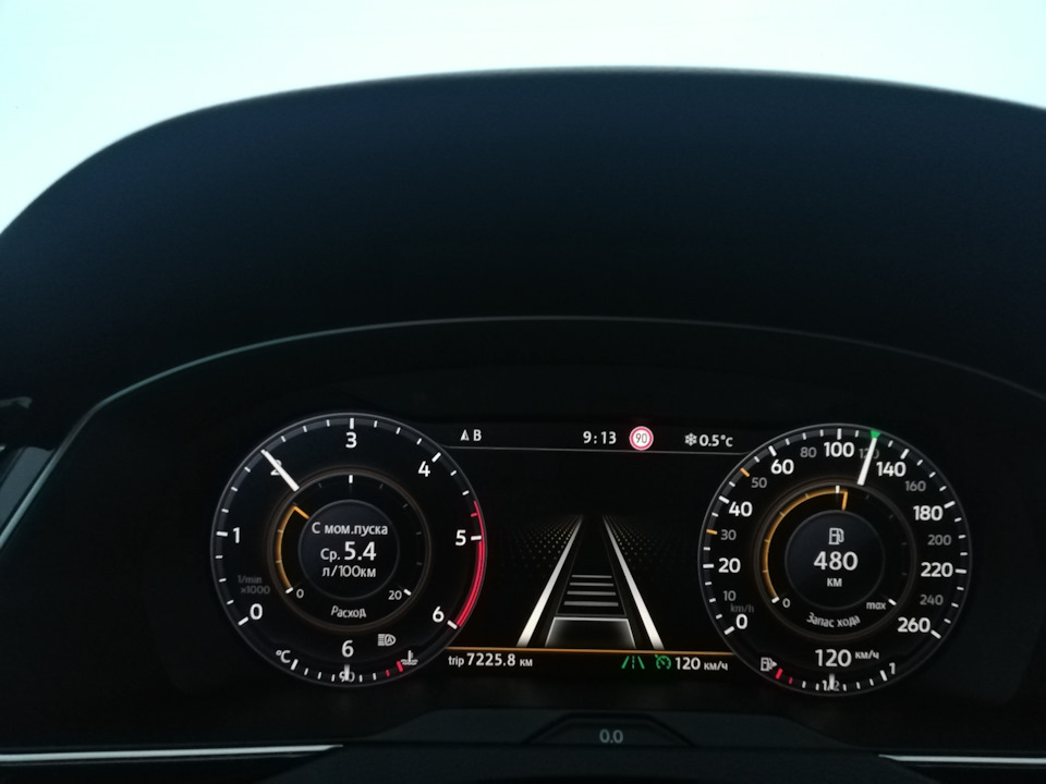 Распознавание знаков без зависаний — Volkswagen Passat Variant (B8), 1 ...