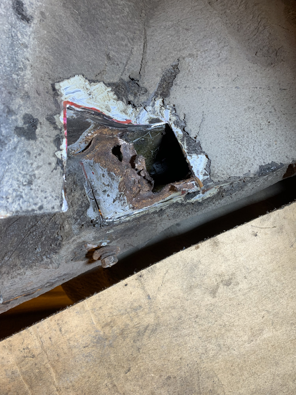 Ремонт заднего лонжерона и арки — Lada 2115, 1,6 л, 2008 года ...