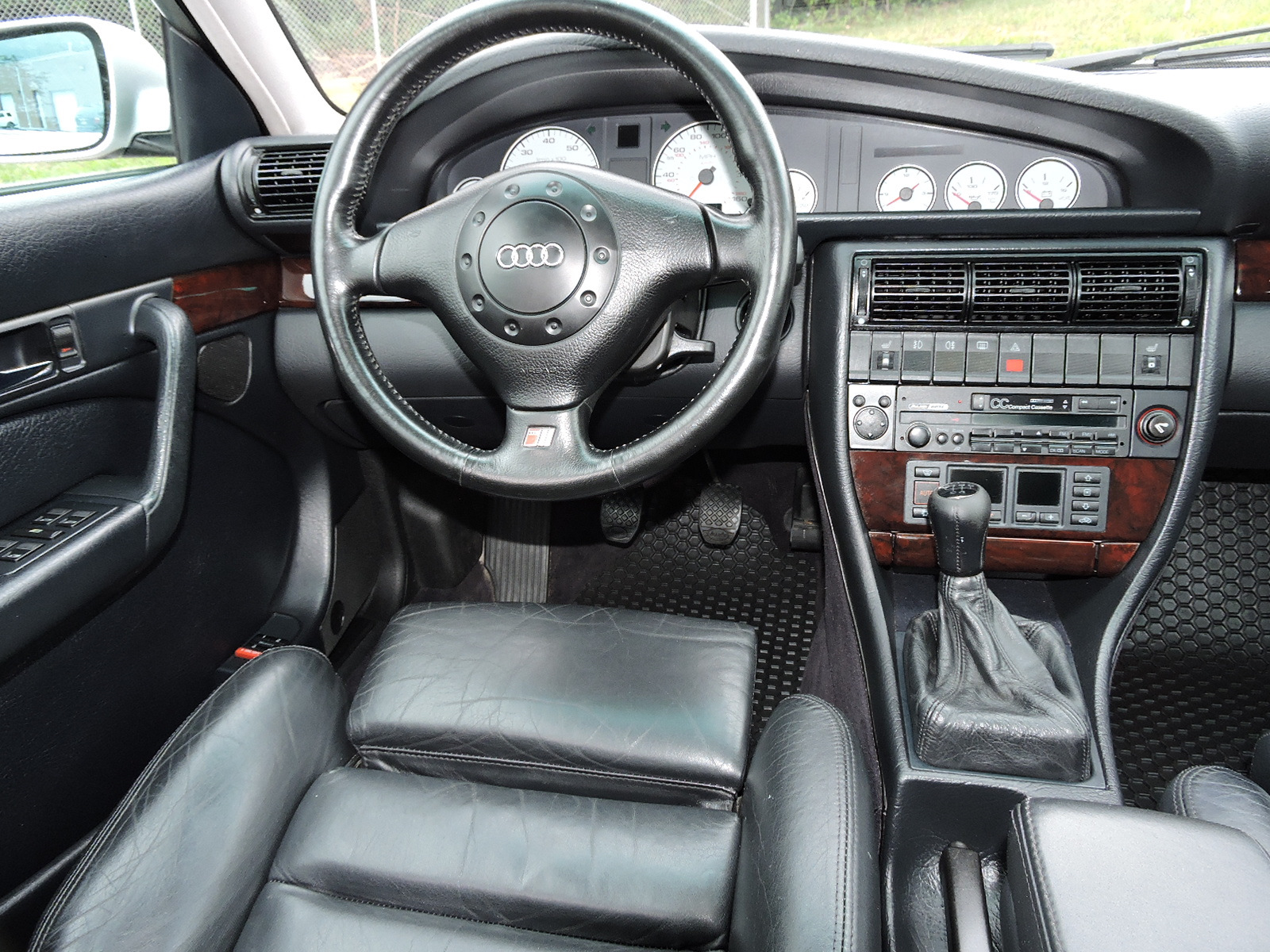 S 6 2 e s 4. Audi a6 c4 1994 Interior. Audi s6 c4 4.2.