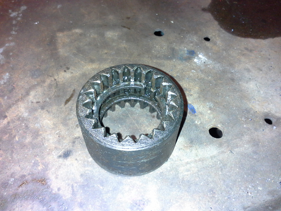 Муфта кпп газ 3302-1701174. Муфта кпп газ 3309. Муфта синхронизатора 5 передачи 154 кпп камаз. Муфта 5 передачи газель 3302. Задний передача муфты.