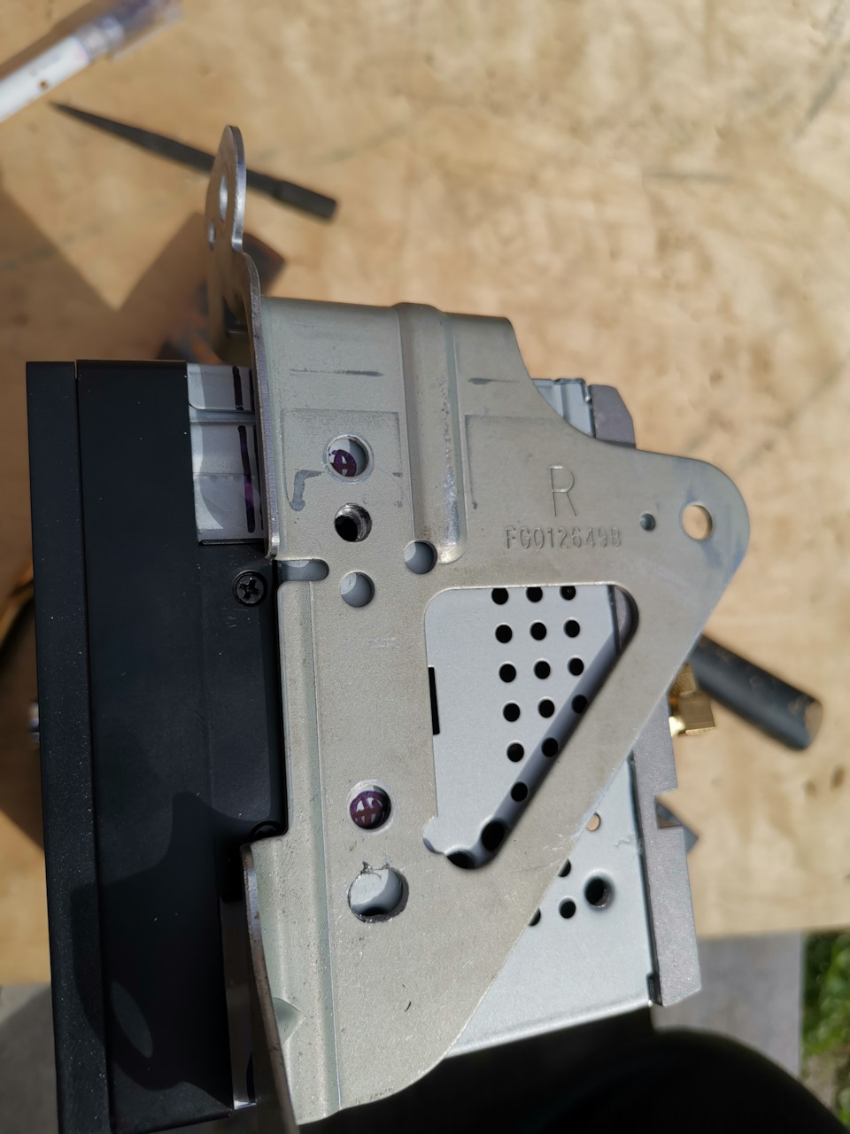 ISAAAgKwF A 960 Мазда мпв сабвуфер как подключить