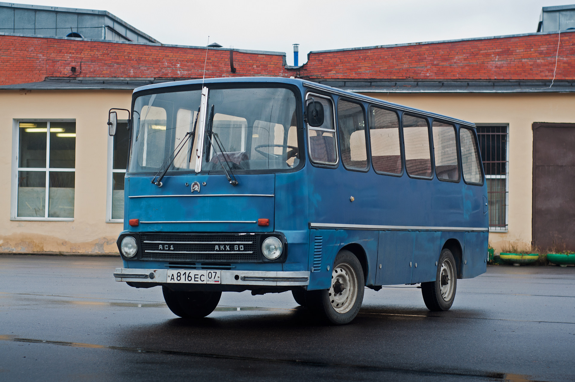 Мал, да дорог: тест-драйв Mini-Ikarus (АС1 АКХ-60) — «Грузовики, автобусы,  спецтехника» на DRIVE2