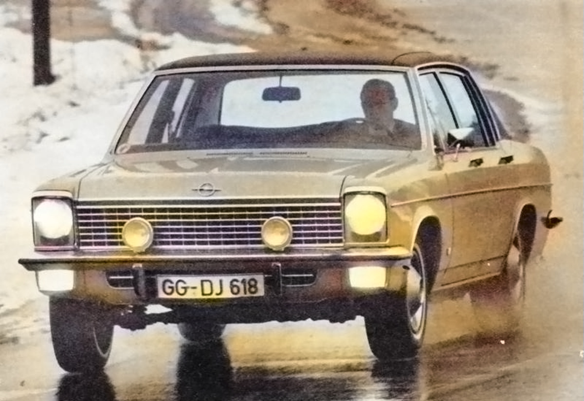 Opel Diplomat v8 Coupe