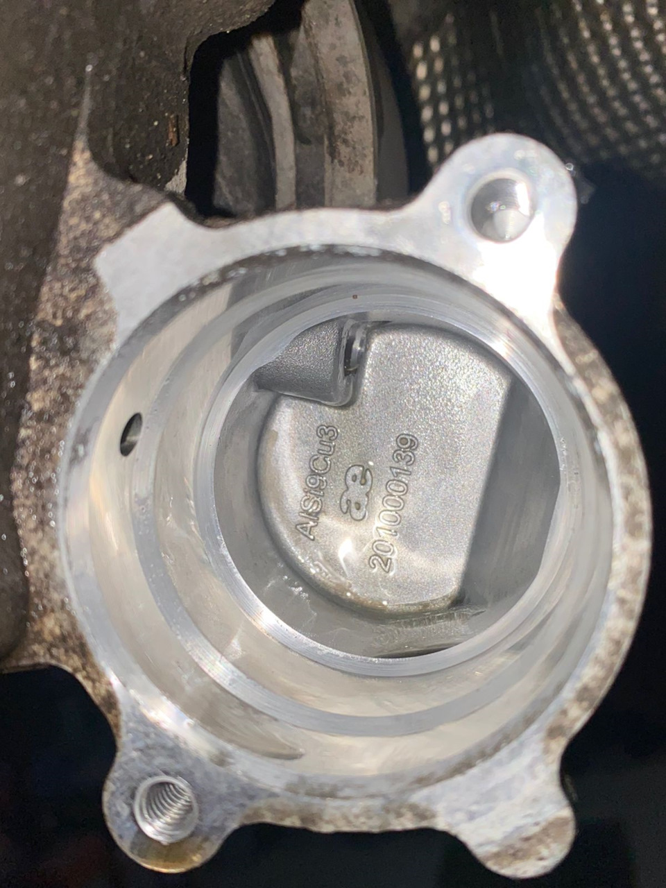 Масло 2 tsi тигуан. 0 tsi. 0 tsi 2010. 0 дизель. 4 castrol.