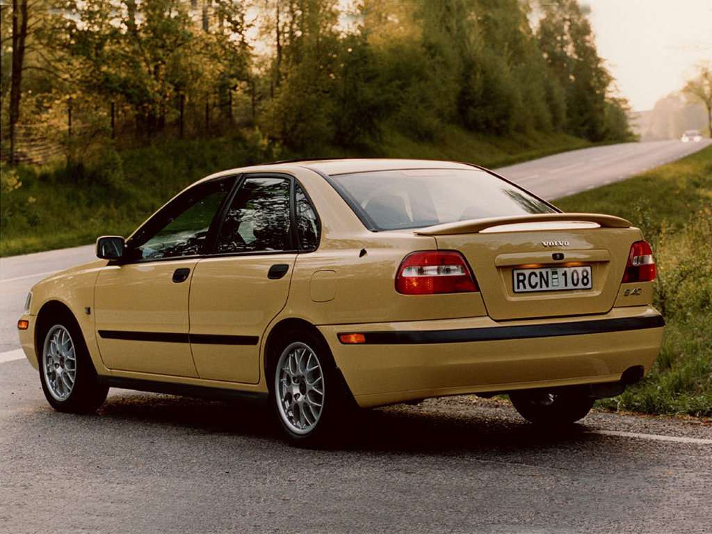 Volvo s40 машина машина