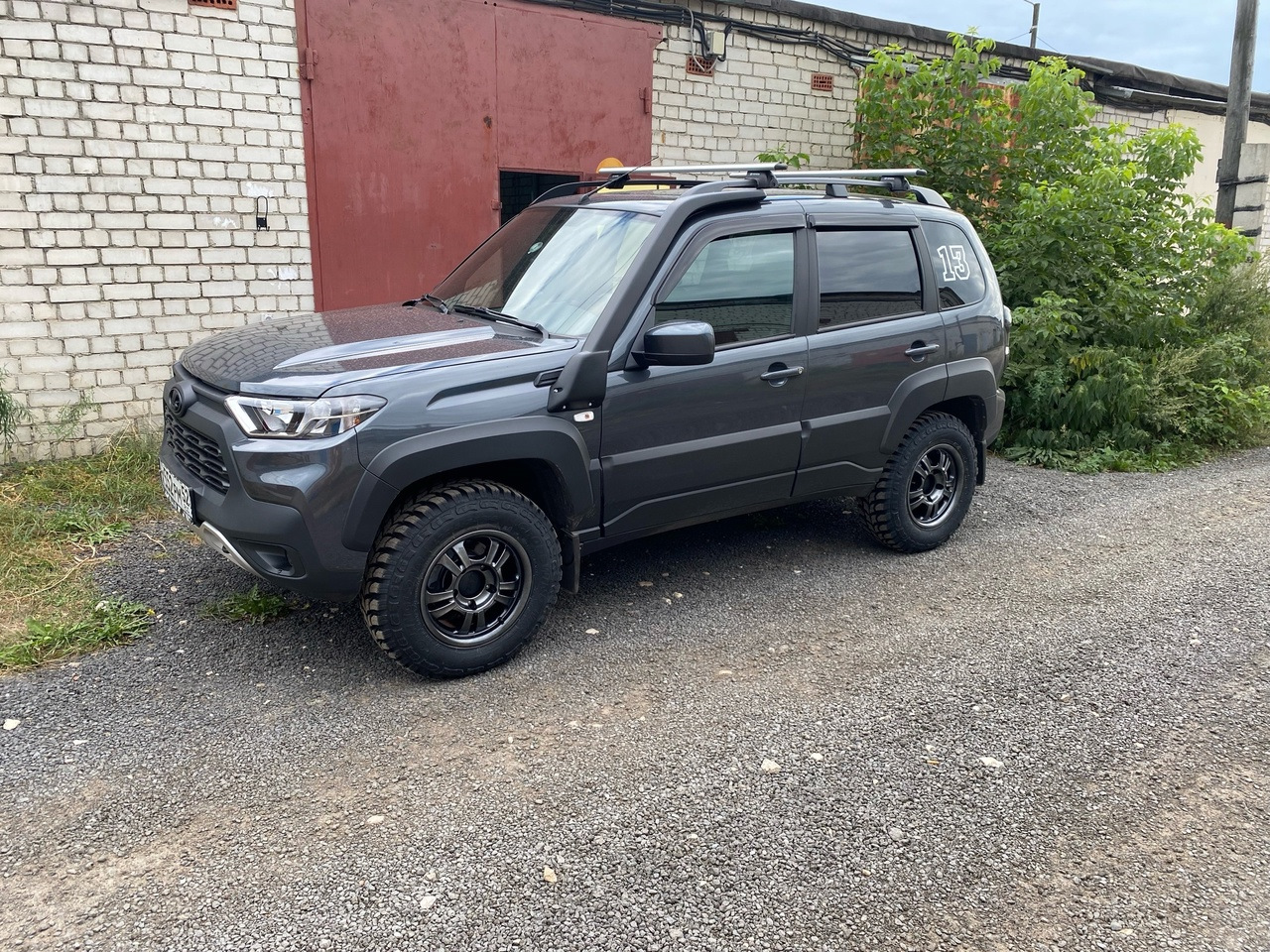 Новые МТ колеса 215/75 15 — Lada Niva Travel, 1,7 л, 2022 года ...