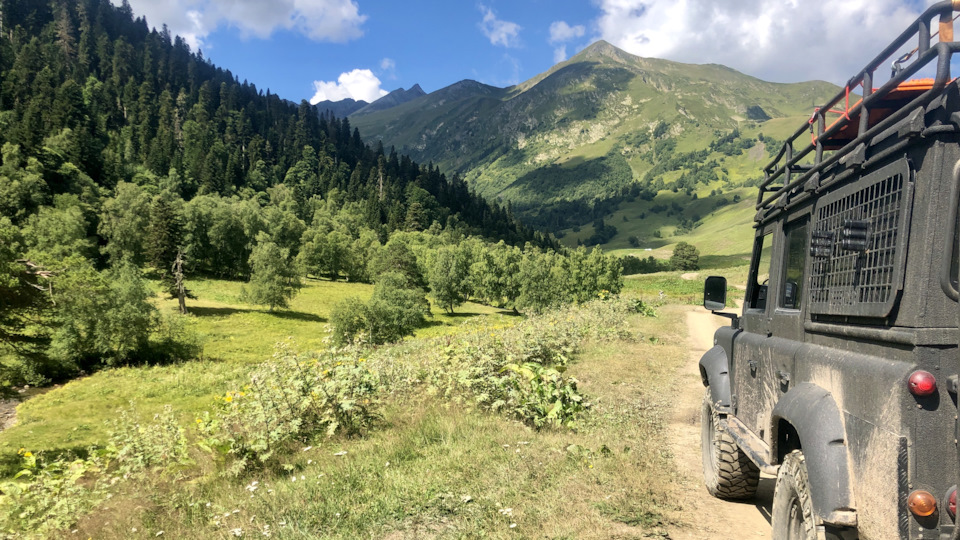 Рециркуляция выхлопных газов — Land Rover Defender, 2,2 л, 2011 года ...