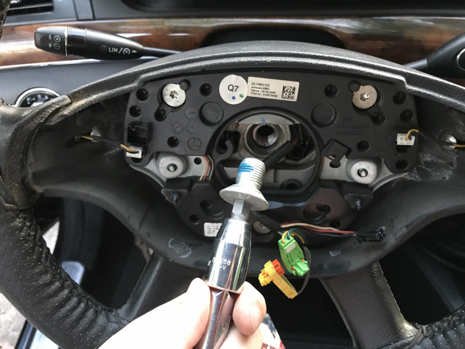 Фото в бортжурнале Mercedes-Benz S-Class (W221)