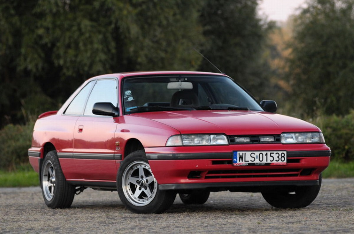 Mazda 626 1988 РєСѓРїРµ