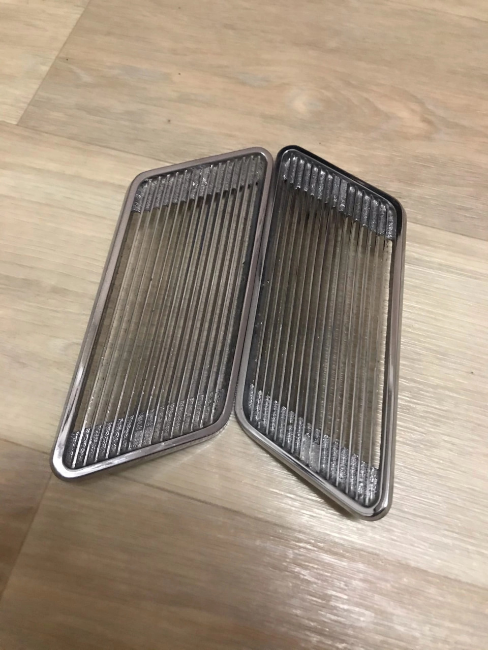 Приобрёл решётки хром и концевик ручника. — Lada 21013, 1,2 л, 1985 ...