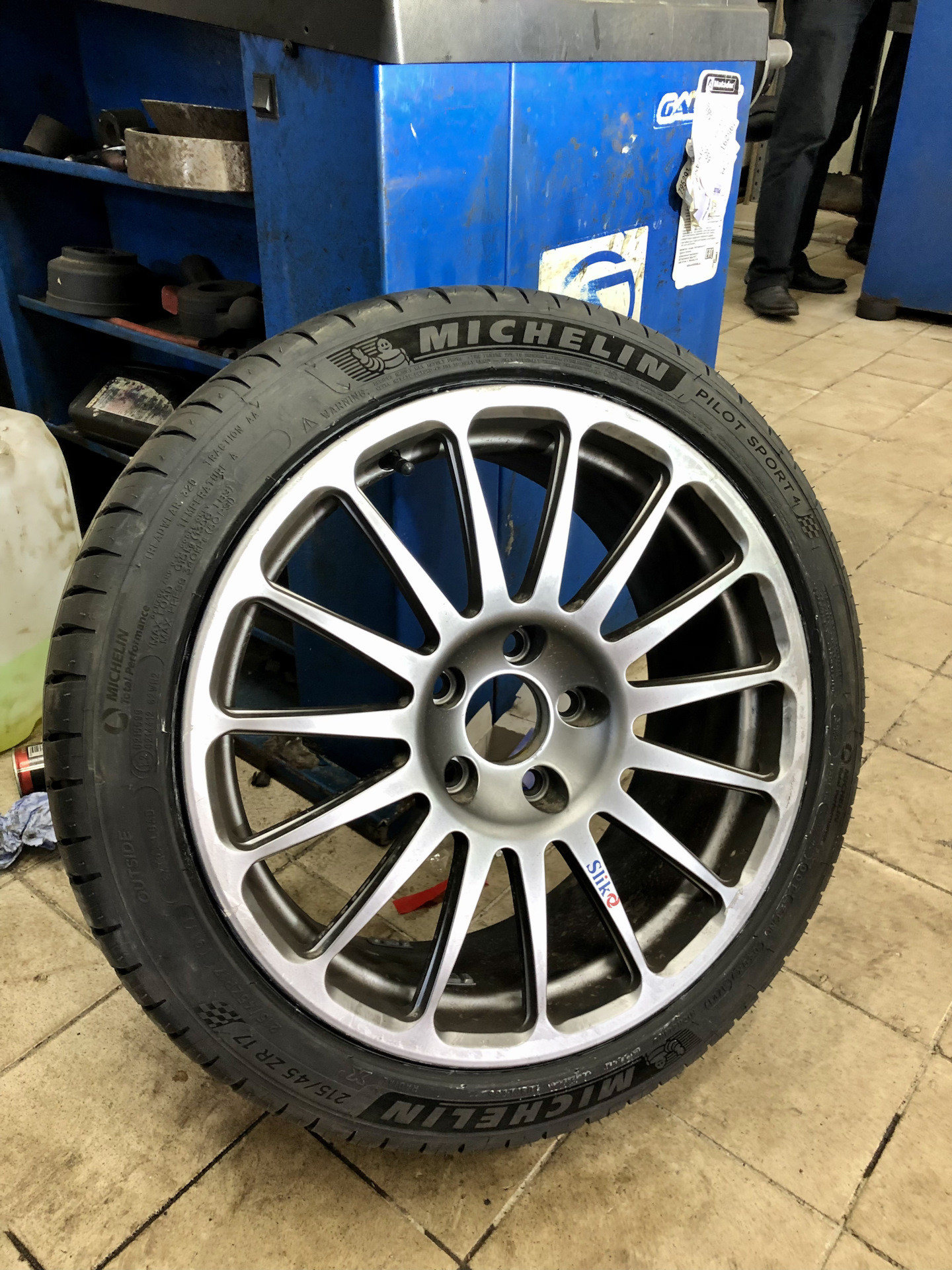 Резина Michelin pilot sport 4 на Mini JCW — MINI John Cooper Works, 2 л ...