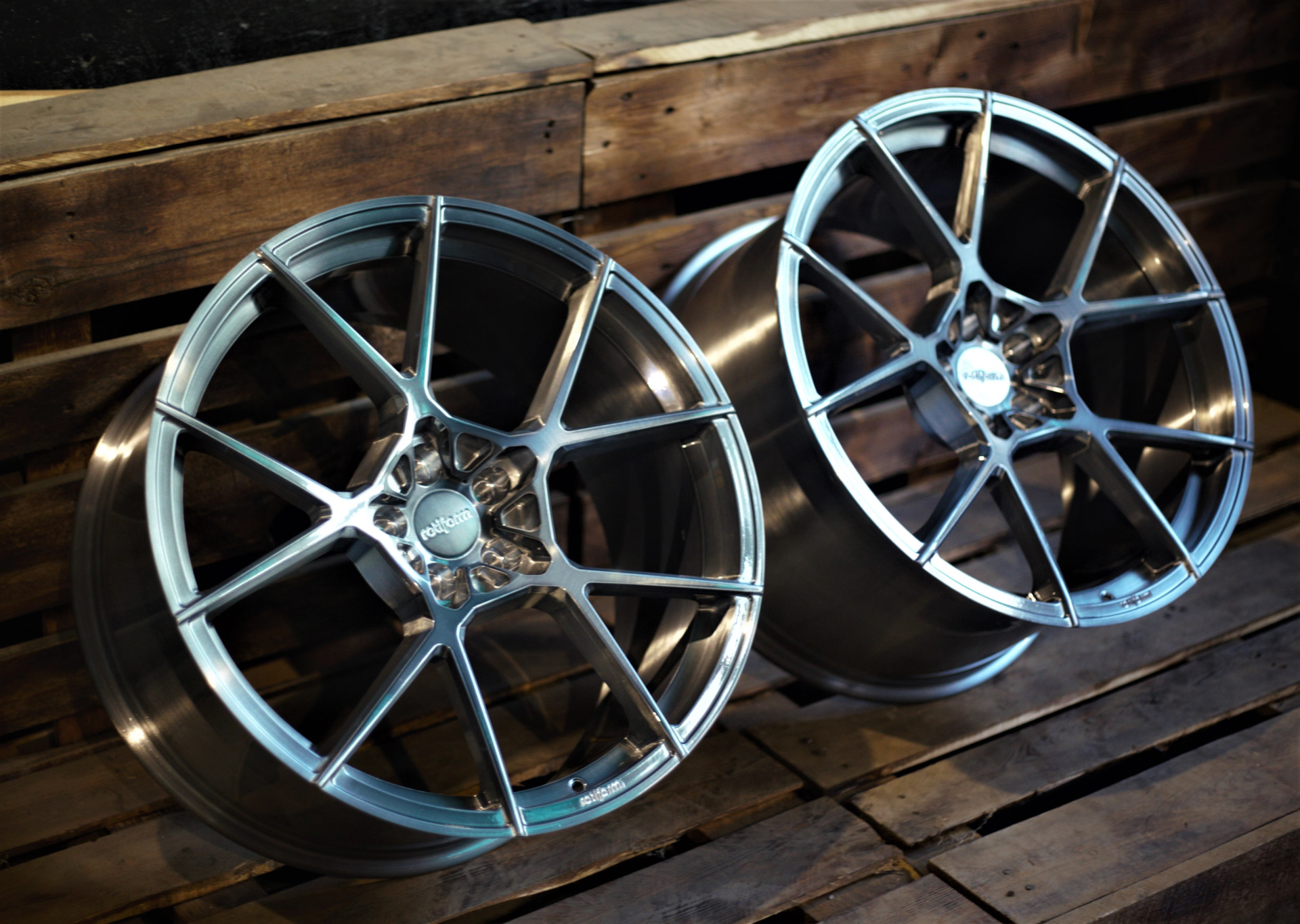 38 дисков. Кованые диски 22. Диски Riviera rv120 Wheels 22x10.5. Et 38 диски что. Диски цвет Brushed.