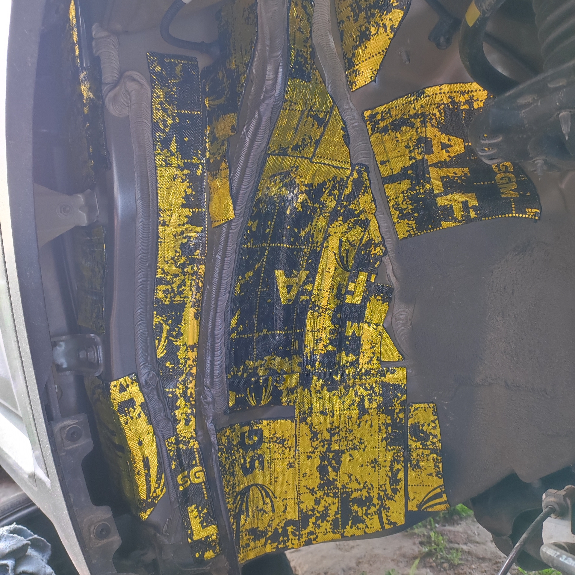 Шумоизоляция передних арок локеров и задних крыльев изнутри — Hyundai ...