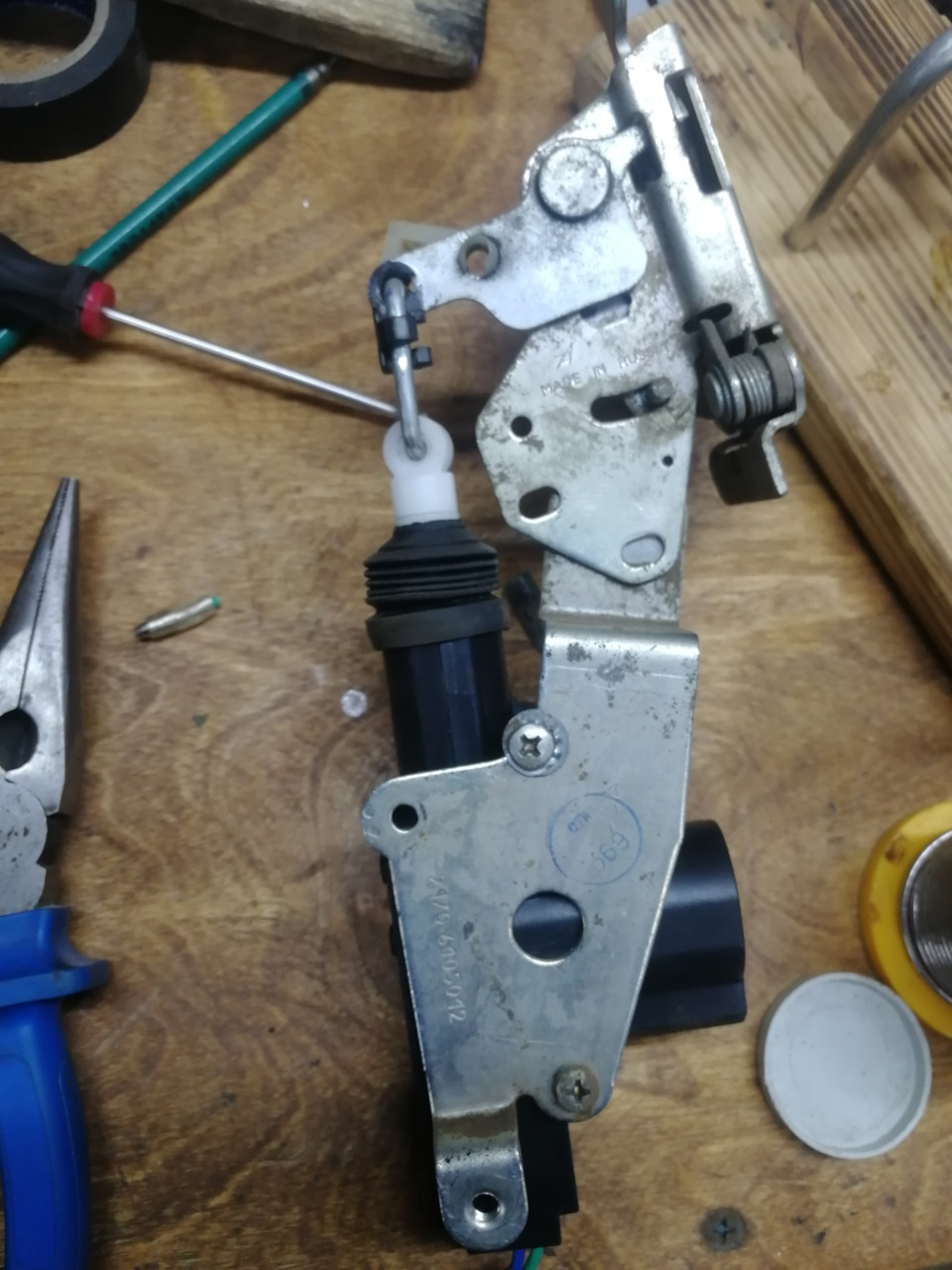 Доработка обшивок дверей и небольшой ремонт. — LADA Приора хэтчбек, 1,6 ...