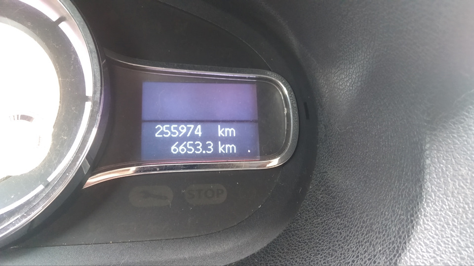 Замена ступичного подшипника — Renault Megane III, 1,5 л, 2009 года ...