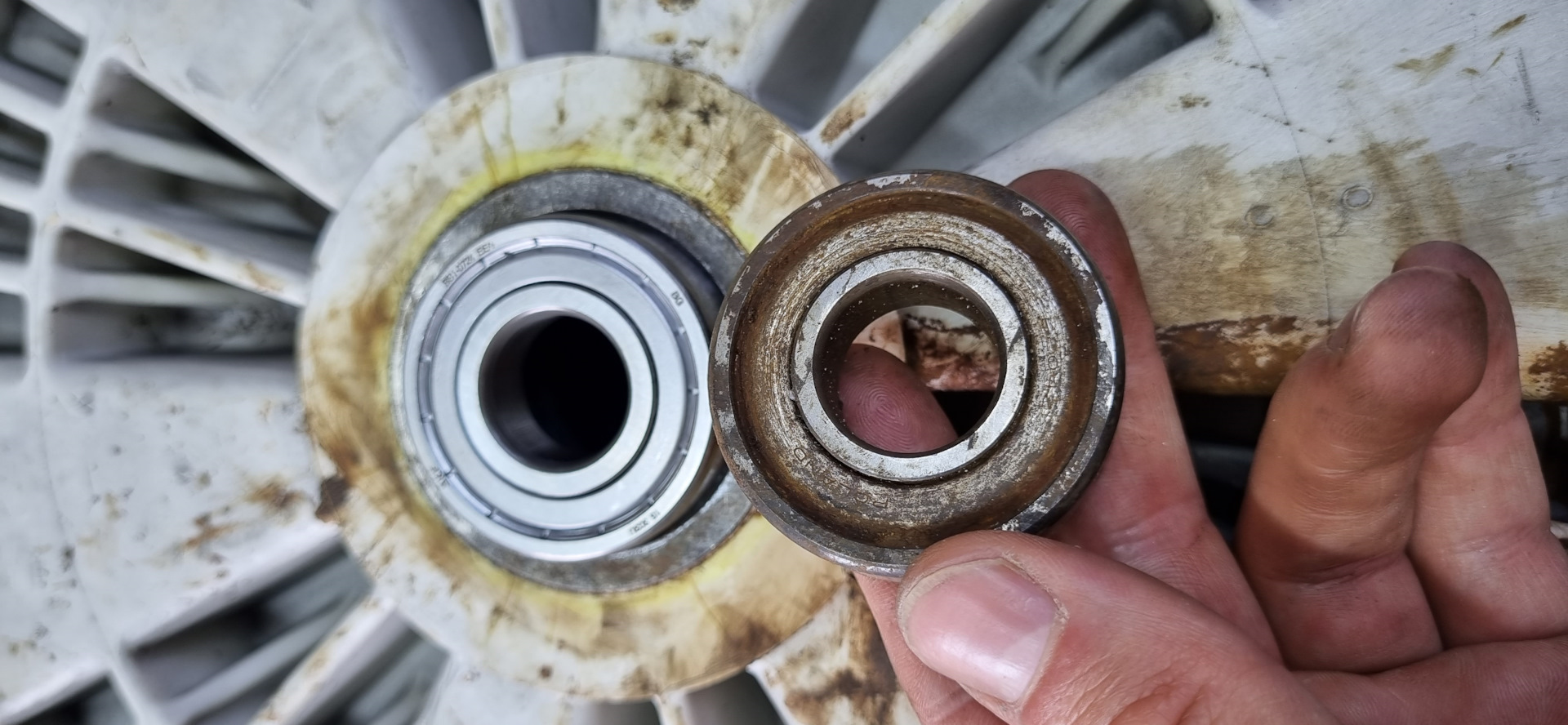 🔧 Замена подшипников Ariston Hotpoint ARUSF 105. — Сообщество «Сделай ...