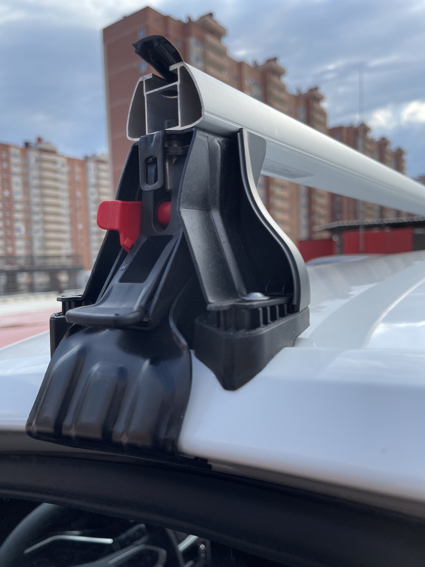 Рейлинги и крепления для велосипеда vw — Volkswagen Polo liftback, 1,6 ...