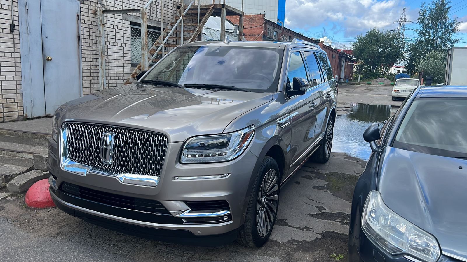 Нужно БОЛЬШЕ топлива! — Lincoln Navigator (4G), 3,5 л, 2018 года ...