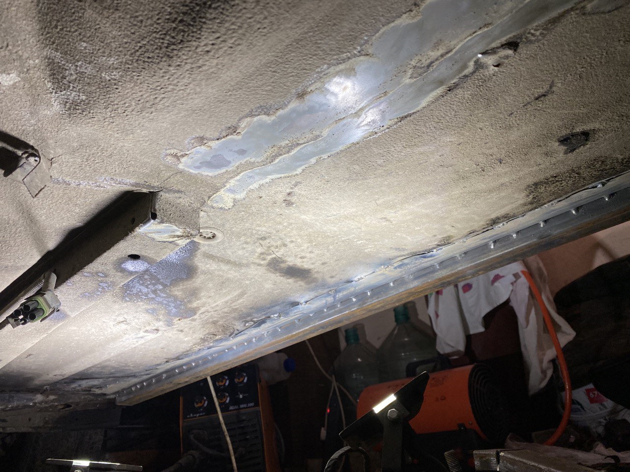 Законный каркас безопасности в днище или усиление кузова классики ...