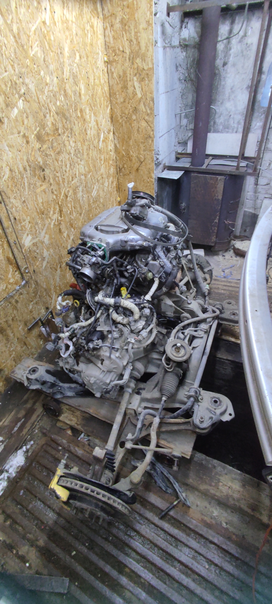 Замена заднего сальника коленвала — Acura MDX (1G), 3,5 л, 2001 года ...