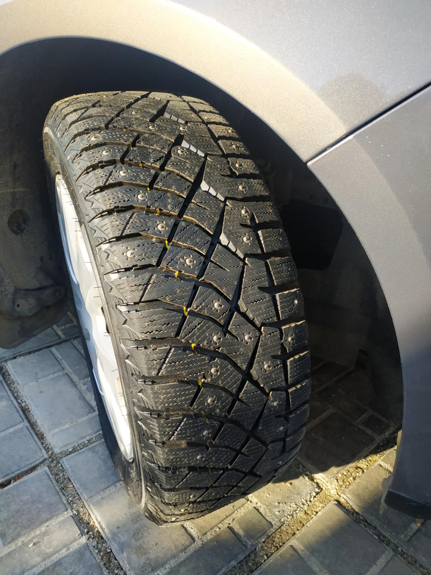205/50 r17 форд фокус. Зимние шины на форд фокус 3. Зимние шины на форд фокус 3. Зимняя резина на форд фокус 3. Шины зимние форд фото.