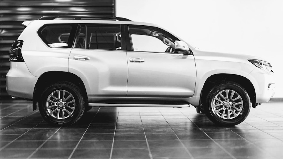 Toyota Land Cruiser Prado -на светлой стороне Силы